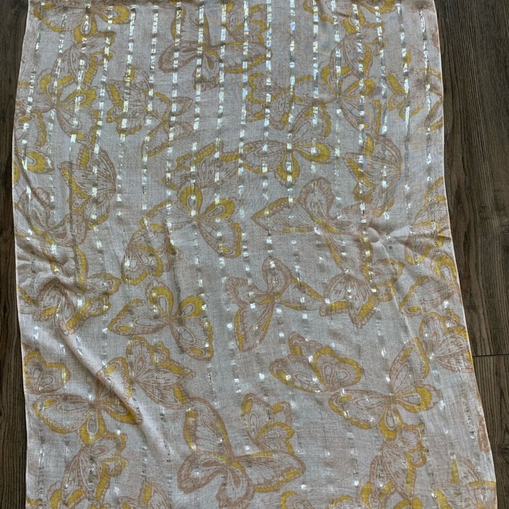 Scarf - Picture 4 of 6